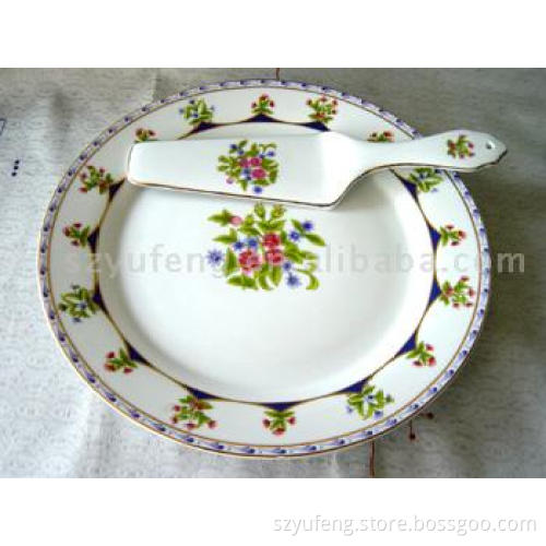 Porcelain Cake Plate with Server